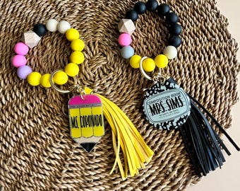 silicone wristlet teacher keychain silicone beaded bangle for keys bracelet for purse school pencil keychain for best teacher ever notebook