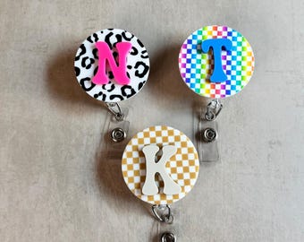 Monogram Badge Reel Holder Clip On Badge Identification Tag Holder Nurse Office Accessory Display Card Holder Retractable Name Badge Clip