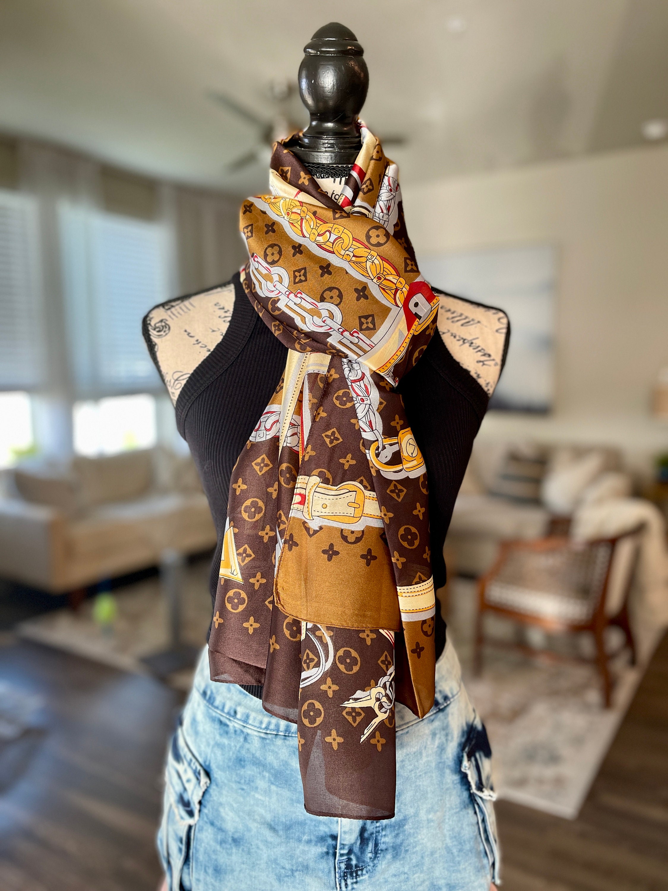 Louis Vuitton Scarf 