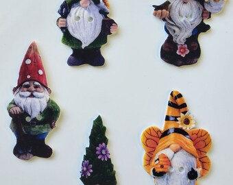 Gnomes buttons #57 set of 5