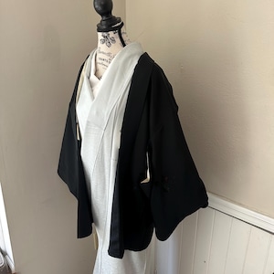 Haori - Authentic Vintage Japanese Silk Jacket