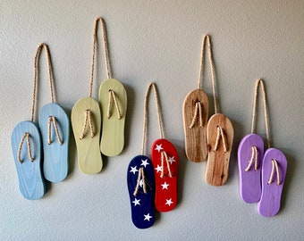 Décoration américaine suspendue en bois peint, tongs du 4 juillet, art patriotique, cadeau fête des pères, art de la cour, enseigne américaine, décoration d'été, enseigne de jardin
