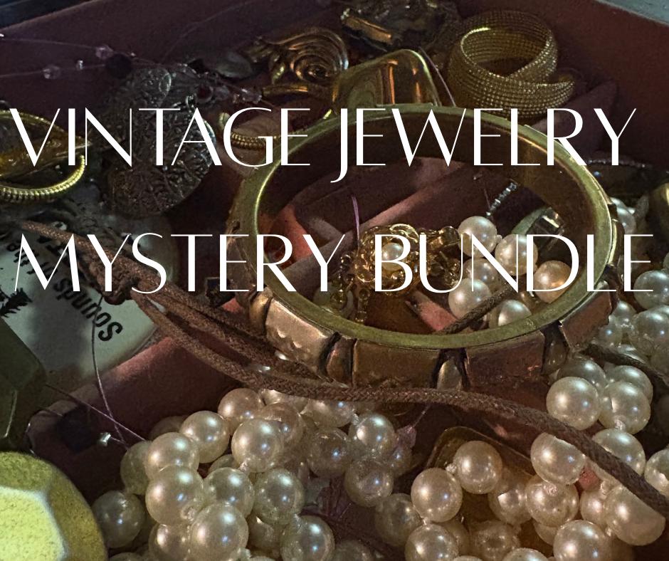 【GUAPI】ゴールドミステリーボックス 関税送料込 Mystery Jewelry Bag Gold - Etsy