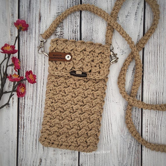 Handytasche gehäkelt mit Knebelknopf und abnehmbarem Taschengurt | Häkeltasche Handy | Kindertasche | Brustbeutel