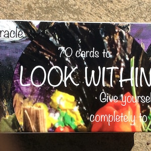 Mira dentro de las cartas de Oracle