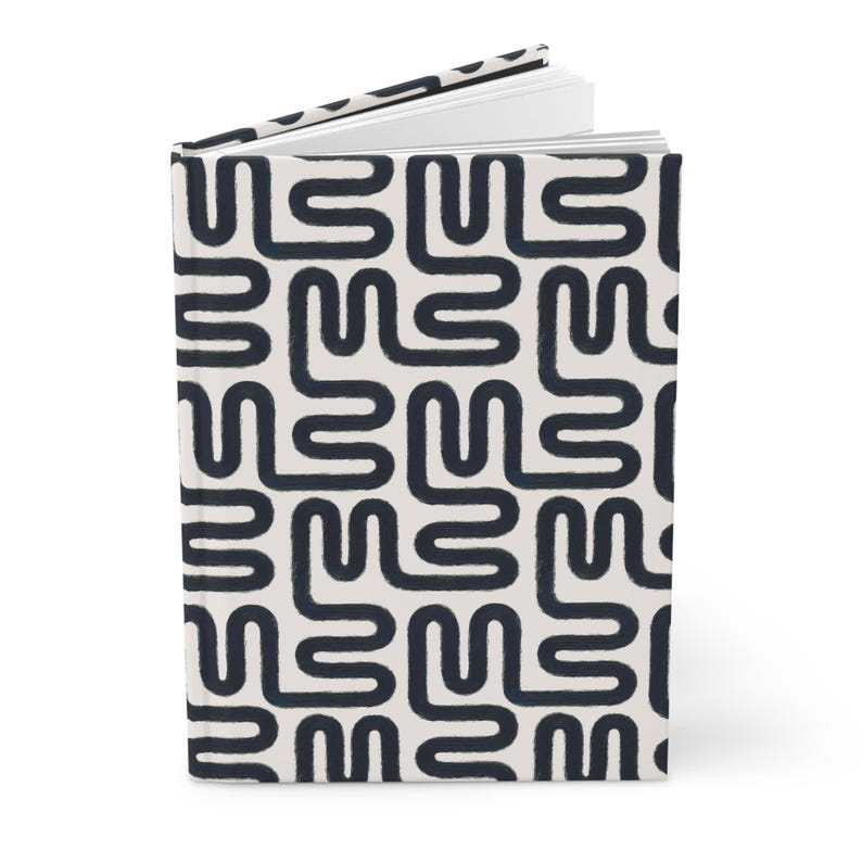 Cuaderno de tapa dura Winding Roads, diseño abstracto moderno con acabado mate. Charcoal & Cream