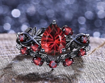 Fireworks Cut Garnet Engagement Ring Set Women Bridal Wedding Ring Unique Black Gold Leaf Design Garnet Stacking Rings Anniversary Gifts