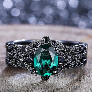 3PCS Gothic Emerald Pierścionek zaręczynowy Zestaw Gotyckie Szmaragdowe Obrączki Ślubne Układanie Unikalne Kobiety Ślubne Kamień Urodzeniowy Pierścionek Rocznica Prezent Niestandardowy