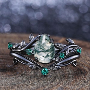 Vintage pear cut moss agate engagement ring set nature inspired black gold cluster ring unique anniversary gifts Art deco leaf promise ring