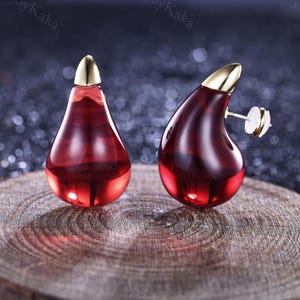 Orecchini a forma di pera con granato, orecchini dorati di tendenza, orecchini a goccia dorati, orecchini pendenti spessi, gioielli regalo per la migliore amica, orecchini impermeabili.