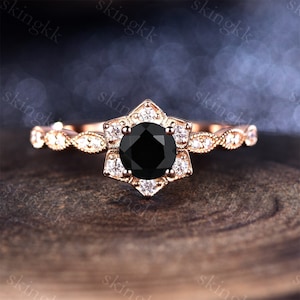 Black Onyx  Ring, Round Ring, Dainty Black Onyx Ring, Minimalist Ring, Stacking Ring, Birthstone Ring, Gift for her, Gifts, Moissanite Ring