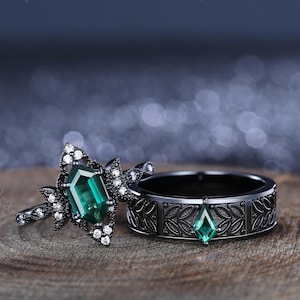 Unique Hexagon Emerald Matching Couple Ring Set Emerald Wedding Ring Set Anniversary Gift Couple Engagement Ring His And Hers Wedding Ring