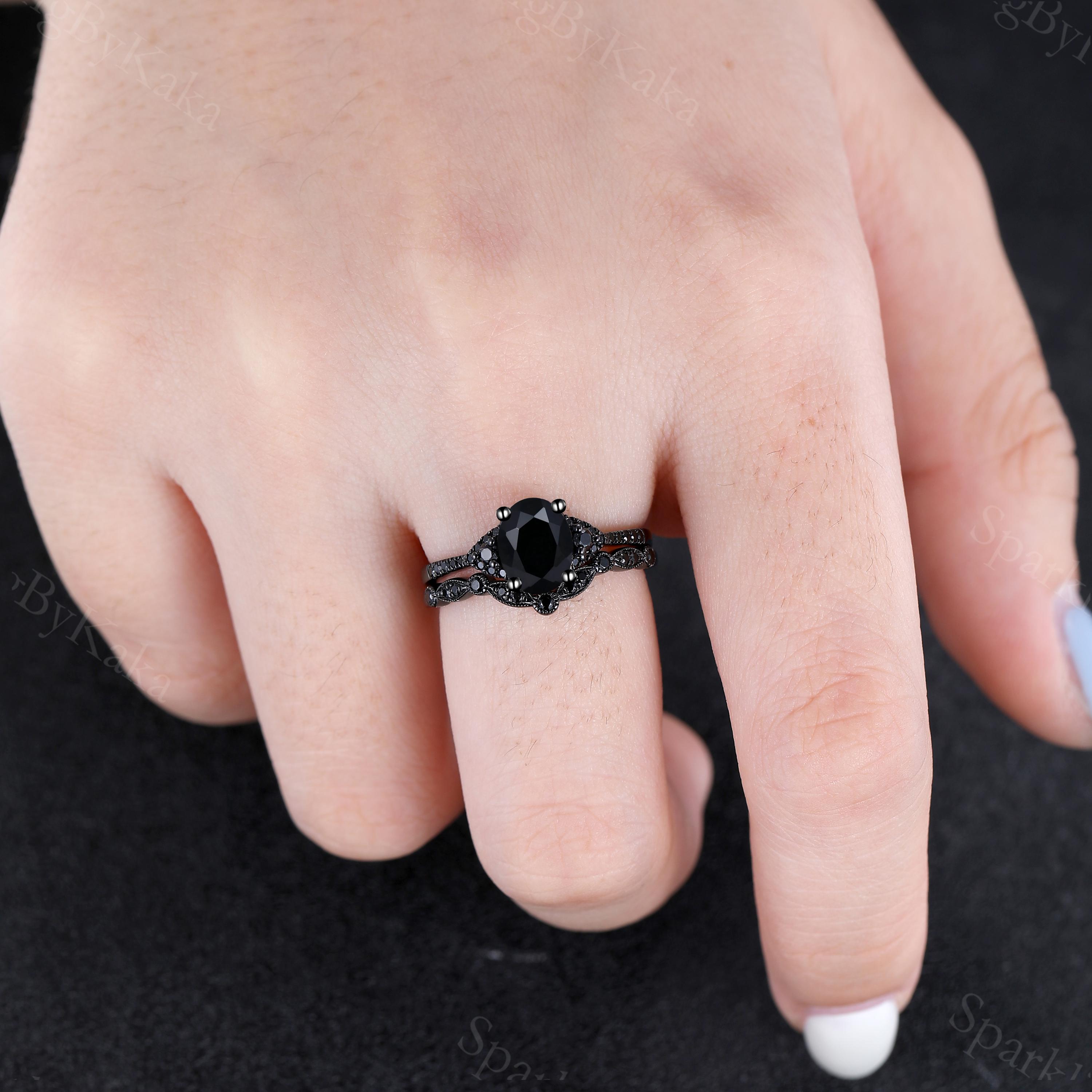 ゴシックブラックオニキス婚約指輪セット ブラックオニキス重ね付け