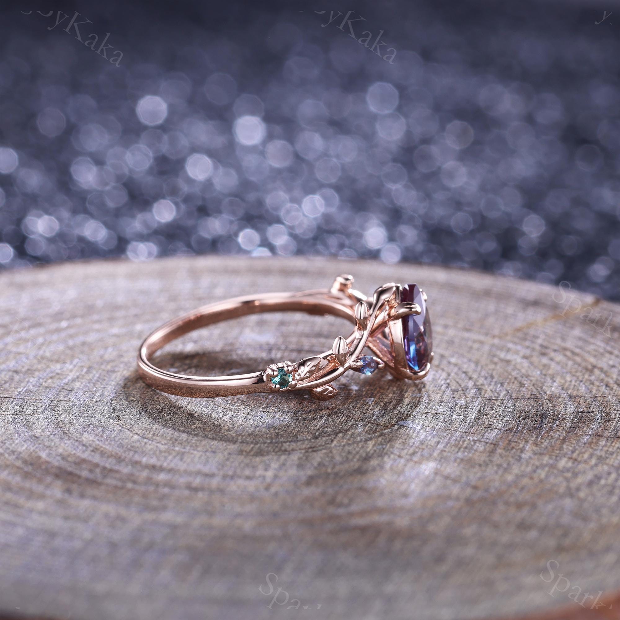 1.6ct Twig Vine Branch Nature Inspired Teardrop Alexandrite