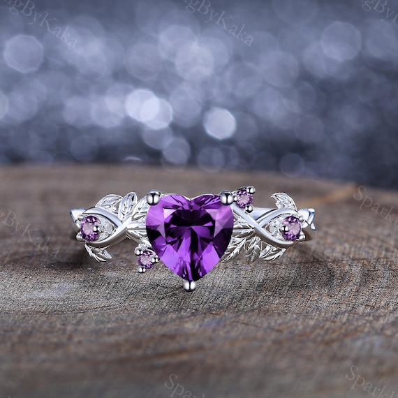 ハート型　紫　リング　アメジスト Aqyauyt 天然アメジスト ジルコニア シルバーリング ファッション