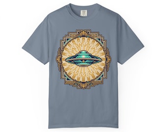 Retro UFO Flying Saucer T-Shirt | Geometric Sunburst Space Graphic Tee