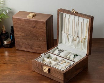 Joyero de madera de nogal grabado personalizado, joyero de alta calidad, organizador de collares y relojes, regalo para mamá