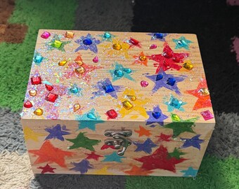 Wooden Star Handpainted Trinket Box!