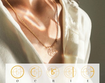 Collier avec nom logo, logo nom dessiné à la main, collier en or avec nom, collier nom personnalisé, logo nom en or, bijoux uniques, cadeau pour elle, cadeau mode
