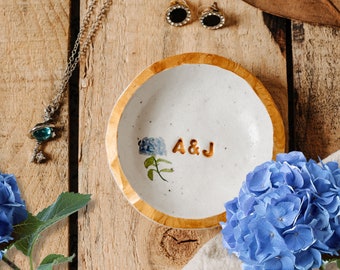 Custom Jewelry Dish,Hand Made Date and Initials Ring Dish,Mother's Day Gift,Jewelry Display,Gift for Her,Wedding Gift,Engagement Gift