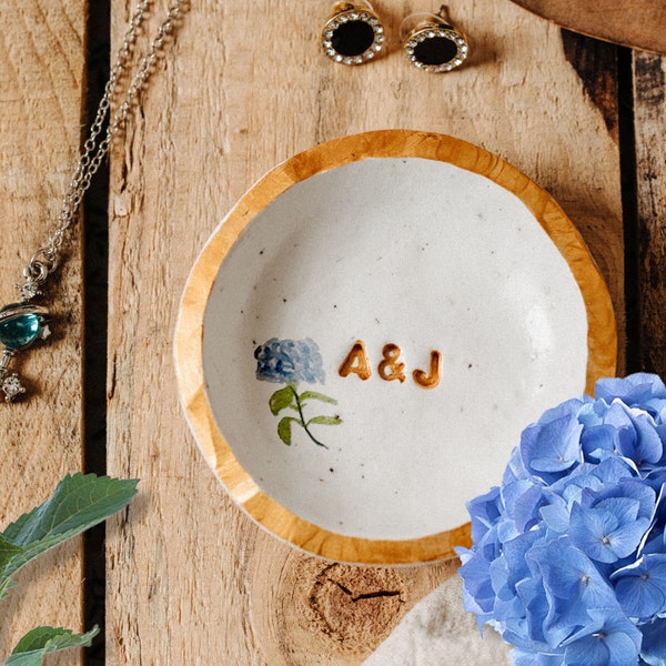 Custom Jewelry Dish,Hand Made Date and Initials Ring Dish,Mother's Day Gift,Jewelry Display,Gift for Her,Wedding Gift,Engagement Gift