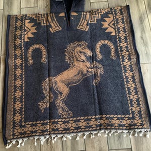 ウール100%のポンチョ・メキシカンギャバン ウール100%のポンチョ・メキシカンギャバン ウール100%の