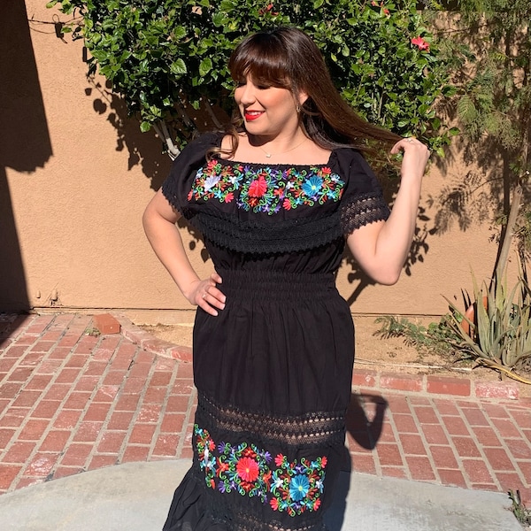 Long Mexican Traditional Dress.S - XL.Typical Mexican Dress. Boho Hippie.Mexican Party Dress.  Latina Style Dress. Floral embroidered Dress
