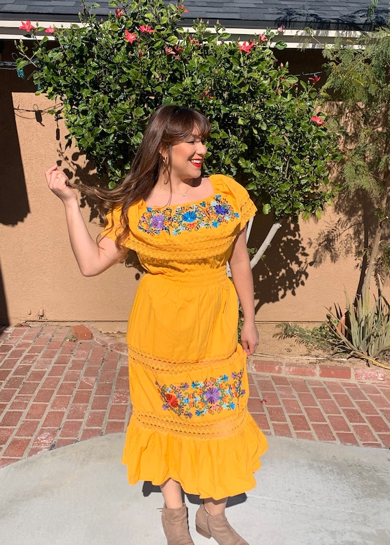 Long Mexican Traditional Dress.S - XL.Typical Mexican Dress. Boho Hippie.Mexican Party Dress. Latina Style Dress. Floral embroidered Dress Long Mexican Traditional Dress.S - XL.Typical Mexican Dress. Boho Hippie.Mexican Party Dress. Latina Style Dress. Floral embroidered Dress