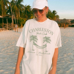 チャールストンの独身パーティーシャツ、パーソナライズされたビーチ独身パーティーTシャツ、高級独身パーティーグッズ、カスタムチャールストンガールズトリップパーカー