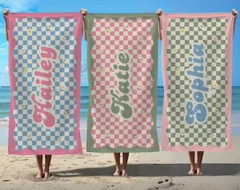 Toalla de playa retro personalizada con nombre Toalla de despedida de soltera personalizada Regalo de despedida de soltera en la playa Regalo de despedida de soltera en la costa para damas de honor