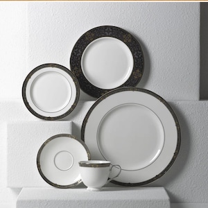 NIB Lenox Vintage Jewel 5-Piece Fine Bone China Dinner Set Collectible
