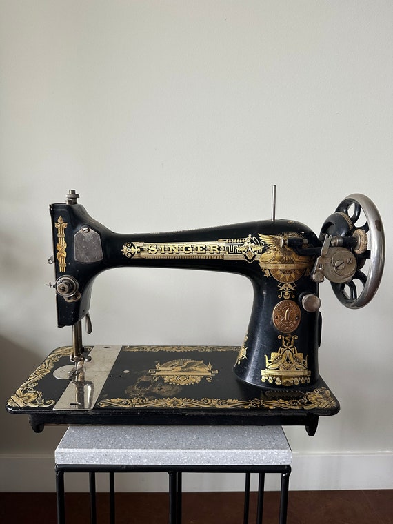 SINGER  アンティークミ227 Antique 1905 Singer 27 Gold Sphinx Sewing Machine - Etsy