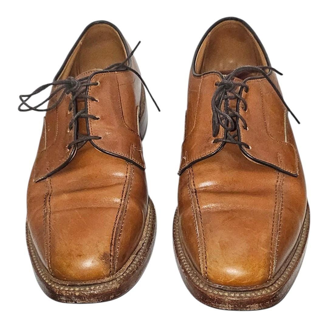 Allen Edmonds Hillcrest Derby Dress Shoes Walnut Leather  display picture 2