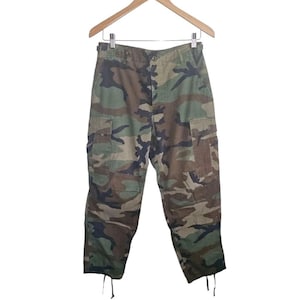 Pantalones BDU militares de EE. UU. para hombre, talla pequeña, cortos, 30 x 28, camuflaje de bosque, estilo cargo de combate vintage
