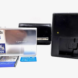 Sony Cyber-shot DSC-T7 Digital Camera – Slim Y2K Retro Digicam, Zeiss Lens, Tested Bundle