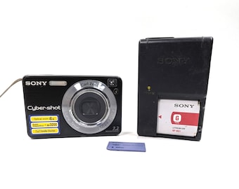 Vintage Sony Cyber-shot DSC-W830 Ultra-compact Point-and-shoot