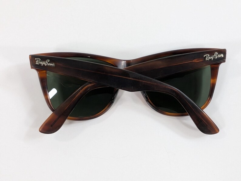 Vintage B&L Ray-Ban Wayfarer II Sunglasses: Tortoise Shell, Made in USA Eyewear afbeelding 4