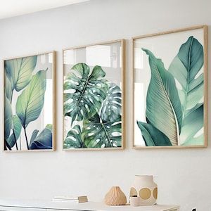 Printable tropical green leaves art set of 3. Botanical greenery gallery wall art prints. Modern nature wall art set