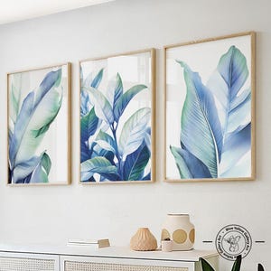Blue green tropical wall art, palm leaves set of 3 prints. Modern colorful botanical gallery wall set. Above bed decor, girly wall art
