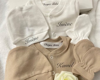 Coffret pour jumeaux, jumelles personnalisé | ensemble de tenues en coton pour bébé | cadeau de naissance, baptême original et unique