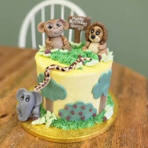 Personalised jungle sugar craft model set