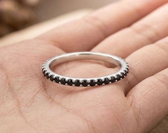 Black Diamonds Wedding Band 14K Gold Dainty Natural Black Diamond Ring For Women Minimalist Black Gemstone Ring Stackable Wedding Ring