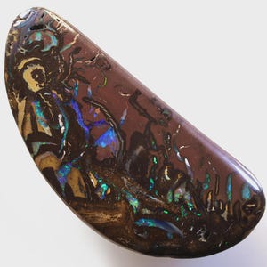 Magnificent Koroit Boulder Opal from Australia, Queensland, 15.9 Carats - Collector&#39;s Stone or Jewelry - Koroit Boulder Opal