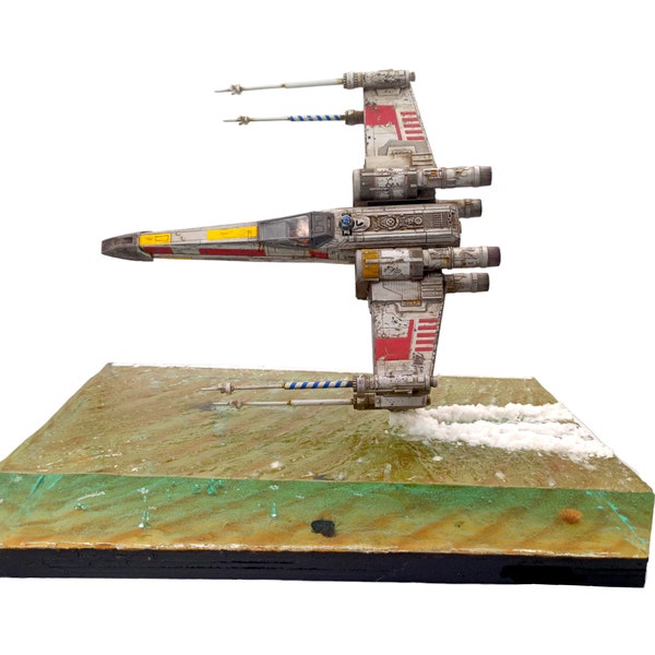 PORTFOLIO SAMPLE (Not for Sale) *** Red V Star Wars Diorama ***