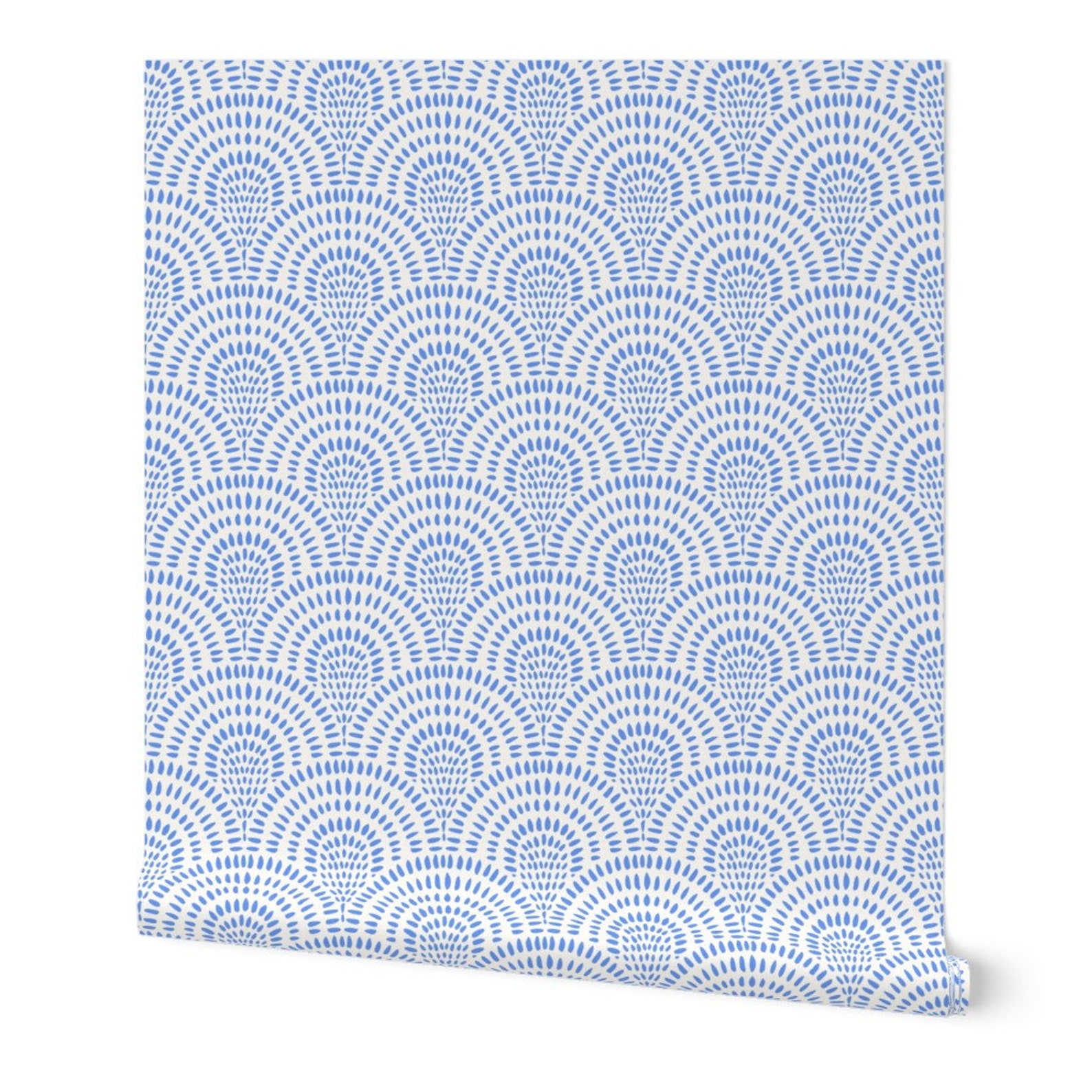 Coastal Boho Blue Scallops Wallpaper. Modern Coastal Boho Blue and White Scallop Wallpaper. Peel