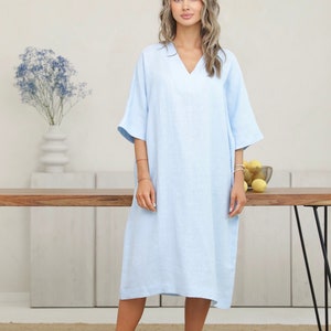 Abito in lino azzurro cielo, lino naturale 100%, abito estivo, abito da vacanza, abito estivo, abbigliamento sostenibile, abito midi, abito oversize