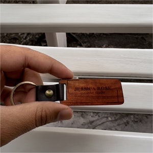 Personalized Wooden keychain Custom keychain Gift for Boyfriend, keychain gift for kids Gift for Dad,Gift wedding grooms man gift bridesmaid