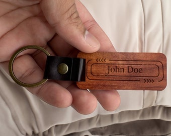 Personalized Wooden keychain Custom keychain Gift for Boyfriend, keychain gift for kids Gift for Dad,Gift wedding grooms man gift bridesmaid