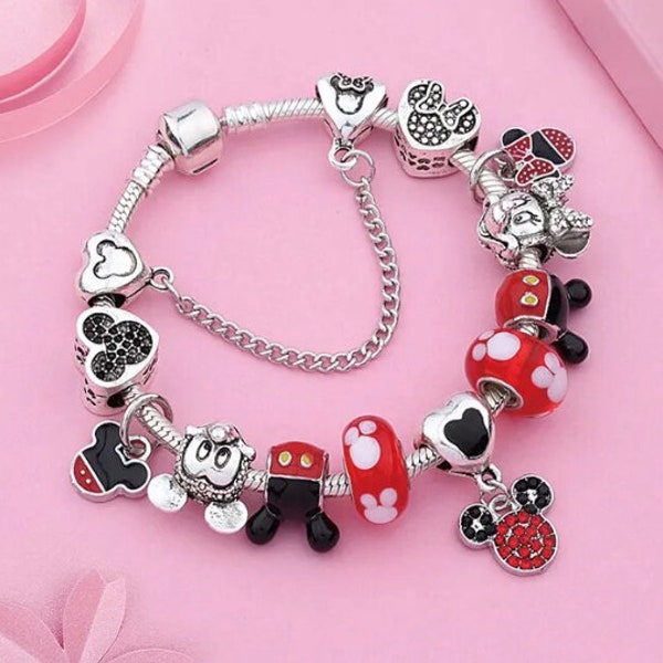 Bracelet à breloques Mickey Minnie - Adorables breloques - Cadeau parfait pour un anniversaire - Compatible avec Pandora - Bijoux Disney - Alliage de zinc