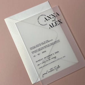 Trouwkaarten van mat acryl | Zwarte hoogwaardige print | Moderne bruiloftsartikelen